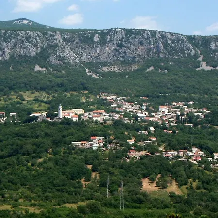 Lägenhet With Parking Space - Novi Vinodolski - 19862 Bribir (Primorje-Gorski Kotar)