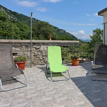 With Parking Space - Novi Vinodolski - 19862 Lägenhet Bribir (Primorje-Gorski Kotar)