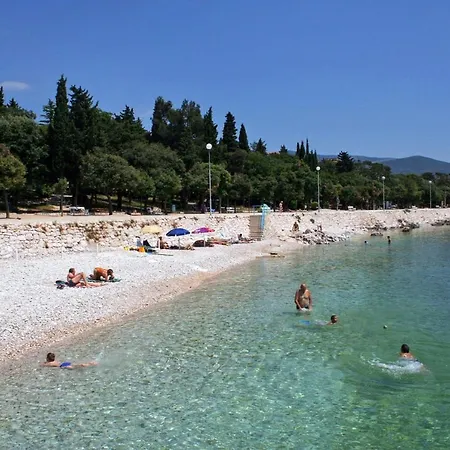 With Parking Space - Novi Vinodolski - 19862 Lägenhet *