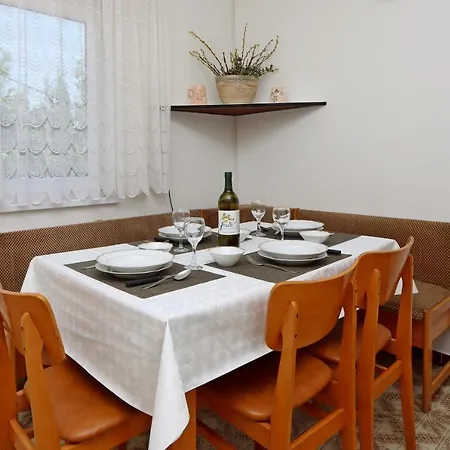 With Parking Space - Novi Vinodolski - 19862 Bribir (Primorje-Gorski Kotar)